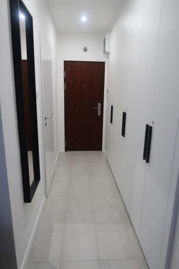 Hniezdo V Raji 1 - Luxurious Apartment 3 Min Walk To City Center Spišská Nová Ves المظهر الخارجي الصورة