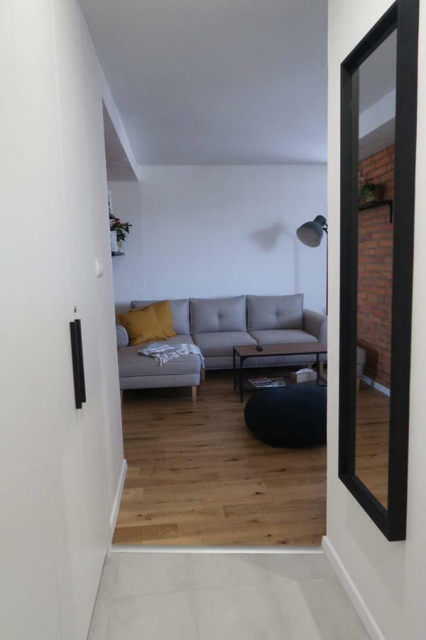 Hniezdo V Raji 1 - Luxurious Apartment 3 Min Walk To City Center Spišská Nová Ves المظهر الخارجي الصورة