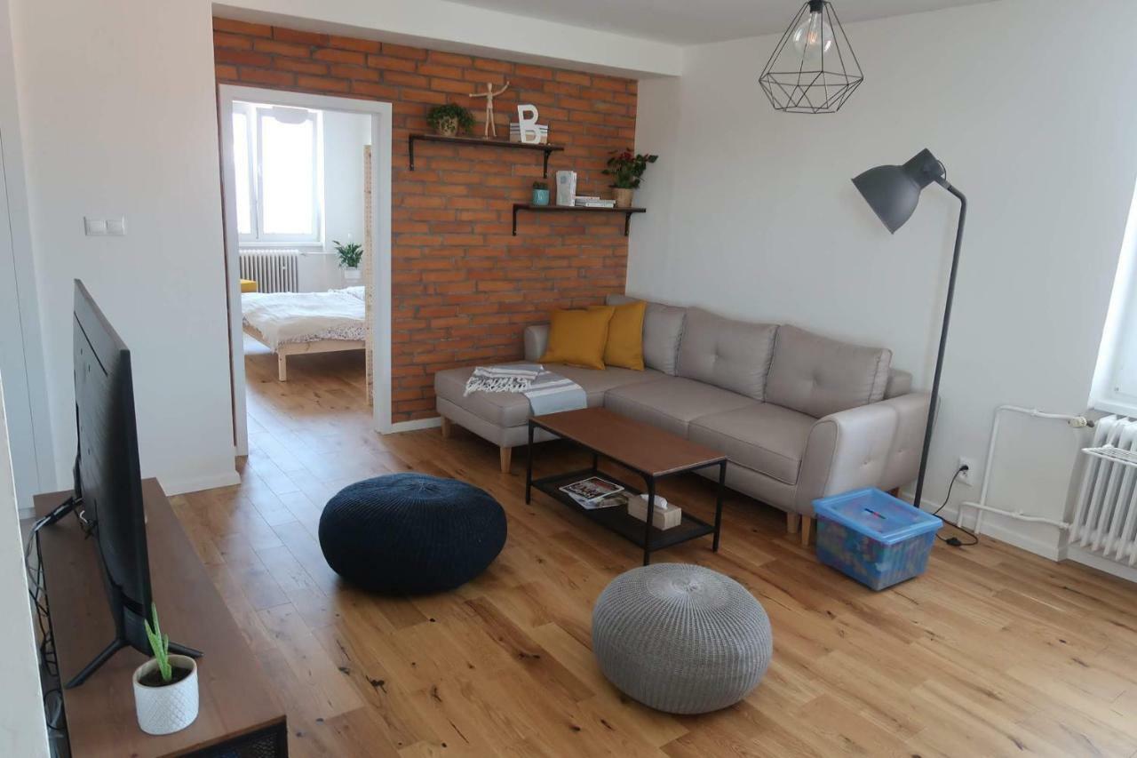 Hniezdo V Raji 1 - Luxurious Apartment 3 Min Walk To City Center Spišská Nová Ves المظهر الخارجي الصورة